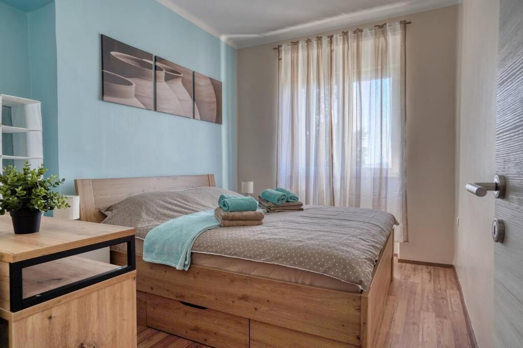 Cozy Modern Apartment Fiume Esterno foto